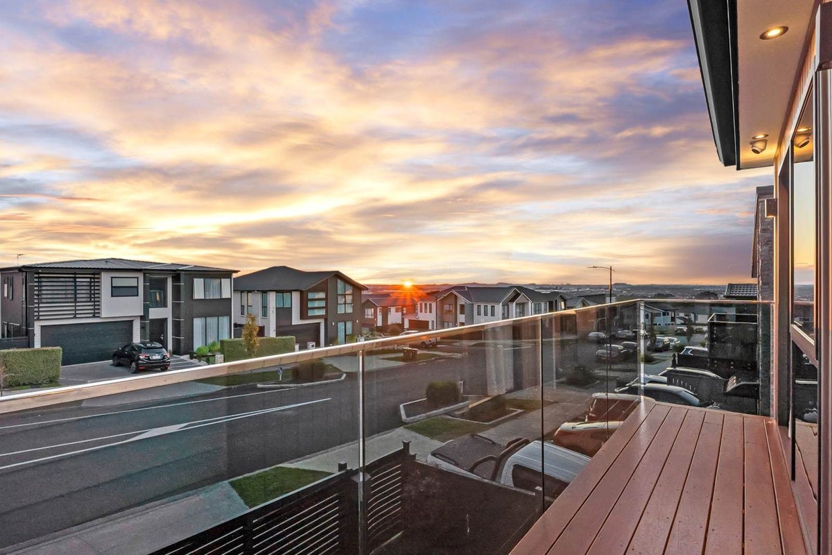 344 Flat Bush School Road, Flat Bush, Auckland - Carousel 2