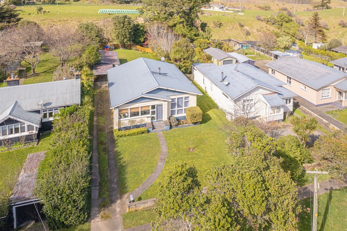 13 Plunket Street, Durie Hill, Whanganui - Carousel 2