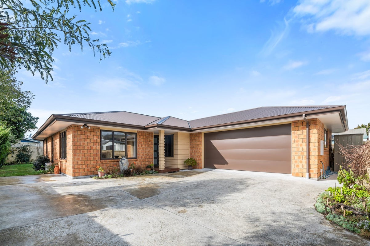 44A Basley Road, Owhata, Rotorua - Carousel 1