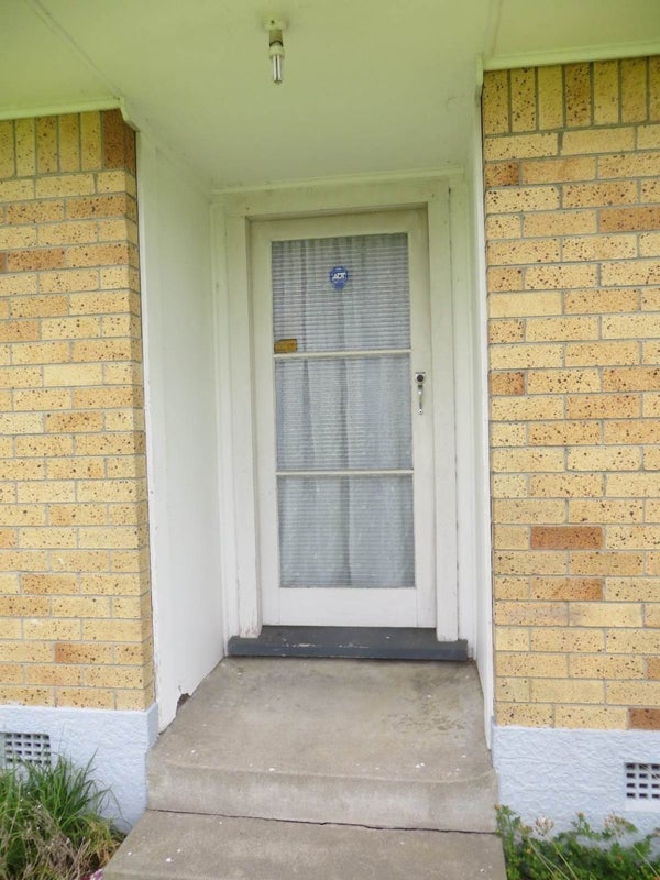 36 Buckingham Crescent, Manukau, Auckland - Carousel 1