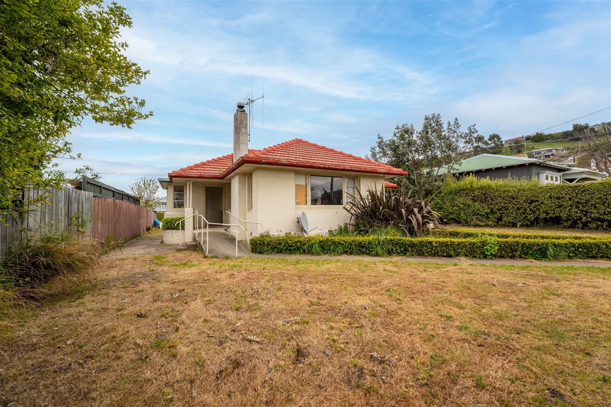 21 Conway Street, Oamaru North, Oamaru - Carousel 2