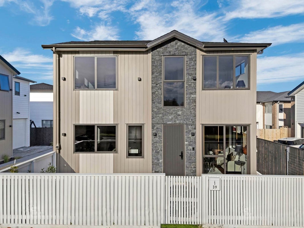 5/39 Central Avenue, Papatoetoe, Auckland - Carousel 1
