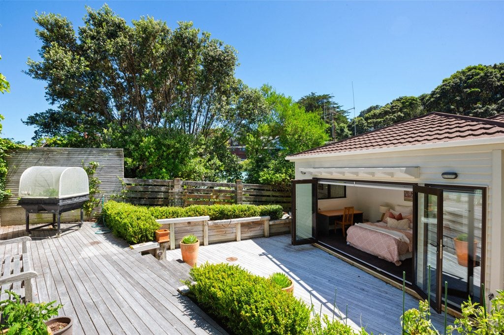 22 Tio Tio Road, Miramar, Wellington, Wellington - Carousel 2