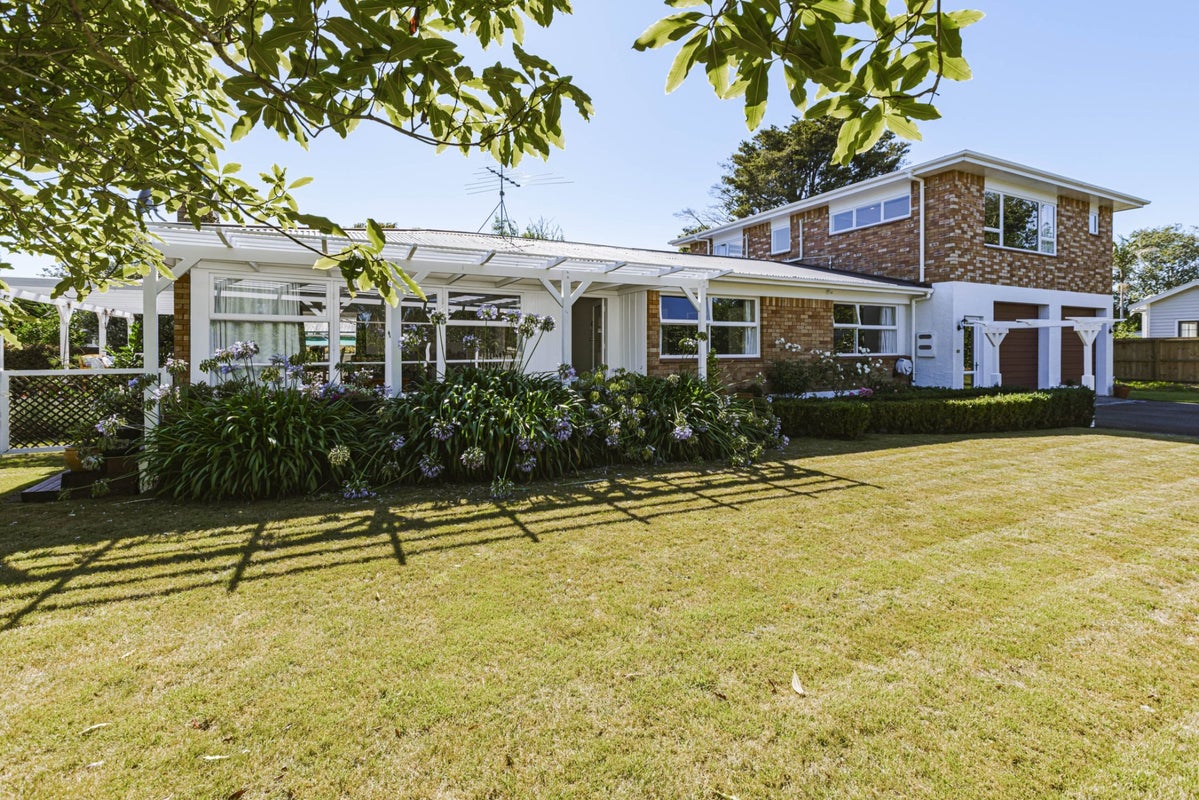 69 Beach Road, Pahurehure, Papakura - Carousel 2