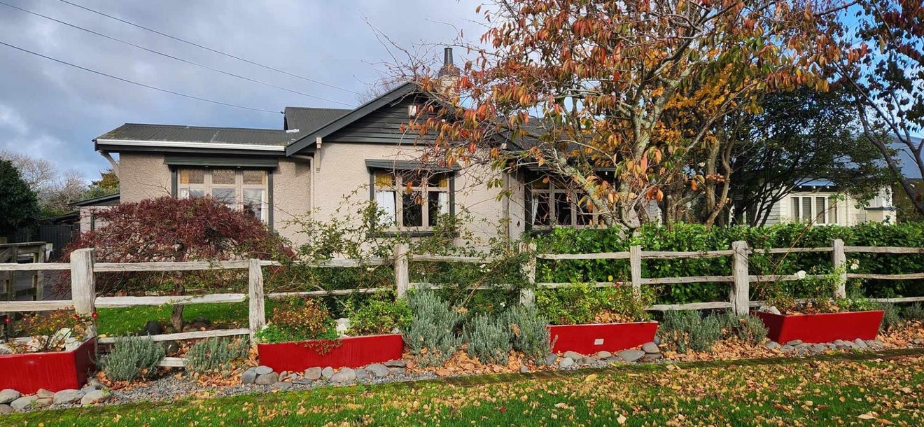 7 Ngapuhi Street, Saint Johns Hill, Whanganui - Carousel 2