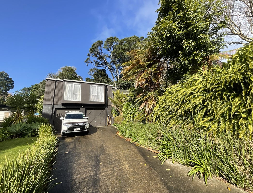 14 Lombardy Place, Whalers Gate, New Plymouth - Carousel 18