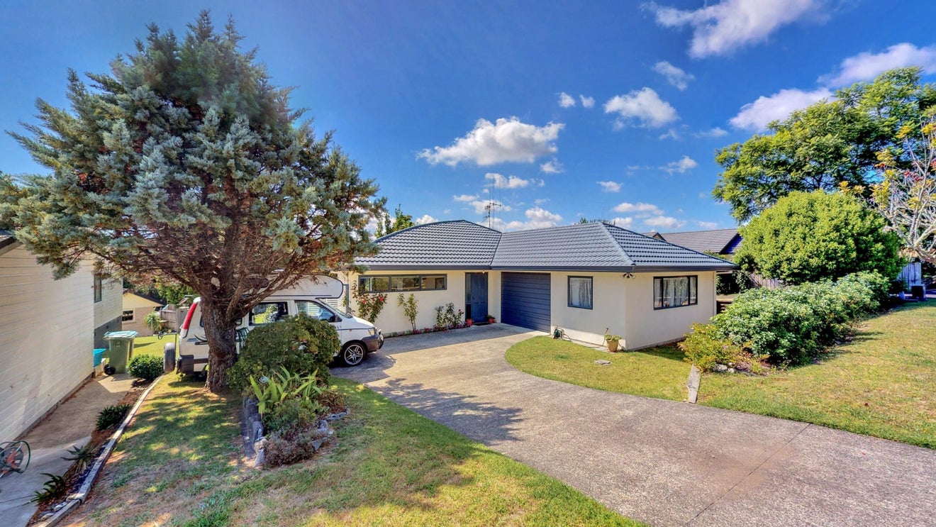 35 Waipuna Grove, Welcome Bay, Tauranga - Carousel 2