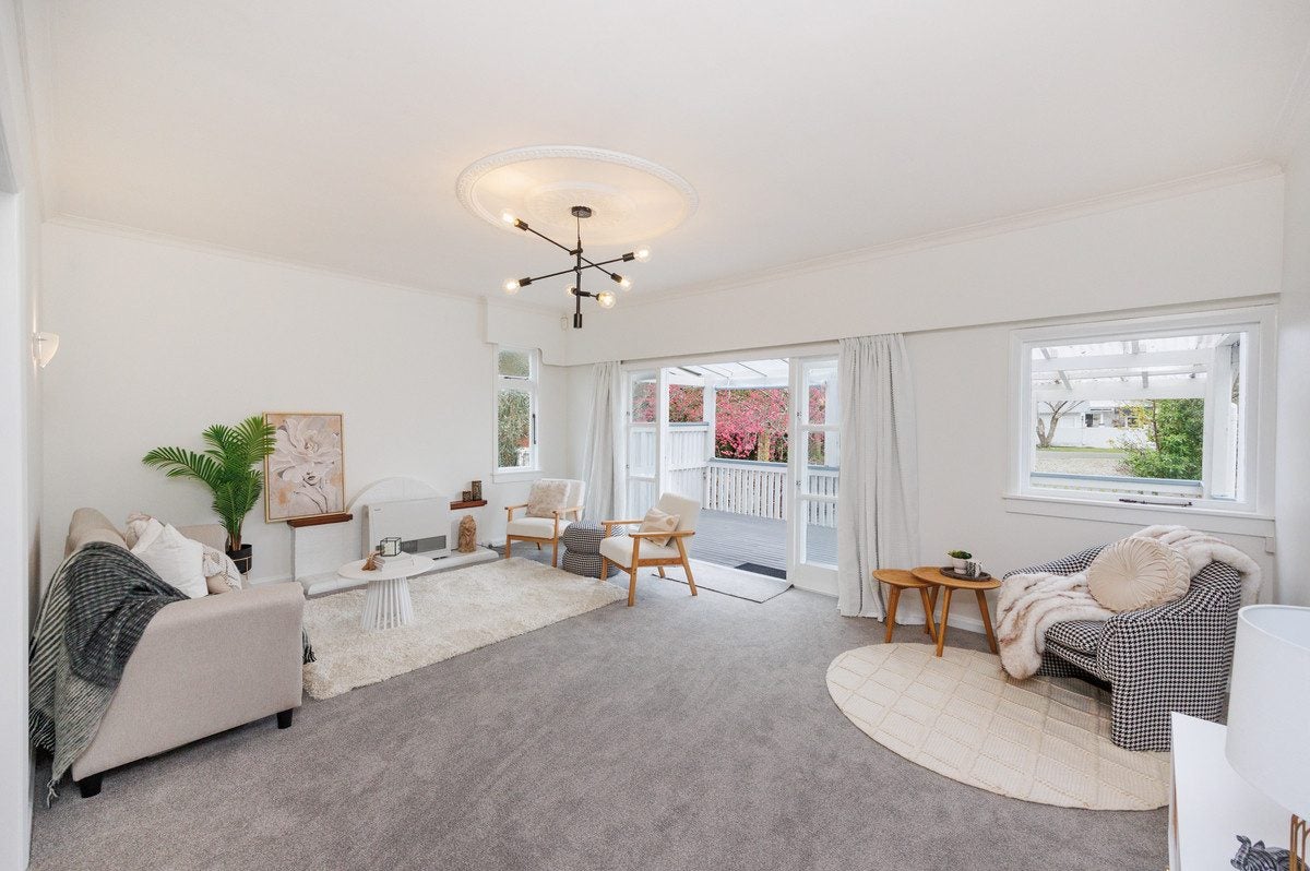 20 Karina Terrace, Roslyn, Palmerston North - Carousel 1