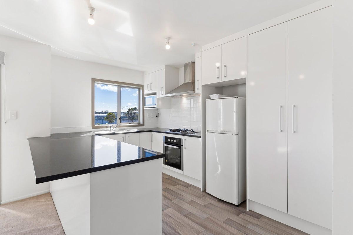 95S Felton Mathew Avenue, Saint Johns, Auckland - Carousel 2