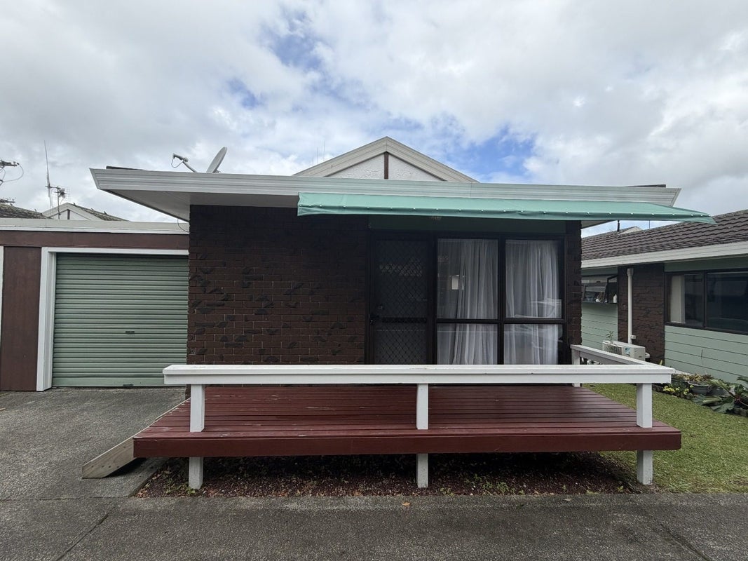 2/15 Selwyn Avenue, Avenues, Whangarei - Carousel 2