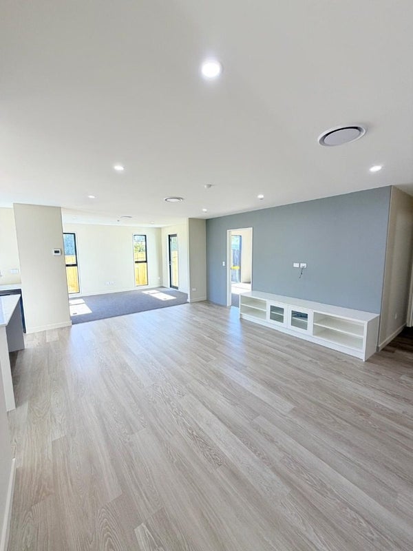 14 Sledmere Street, Burnside, Christchurch - Carousel 2