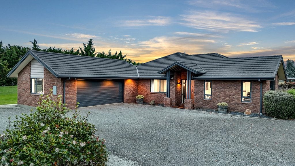 9 Adian Way, Loburn, Rangiora - Carousel 1