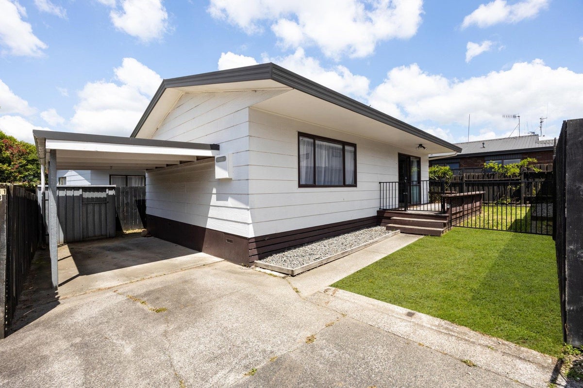 211B Te Rapa Road, Beerescourt, Hamilton - Carousel 2