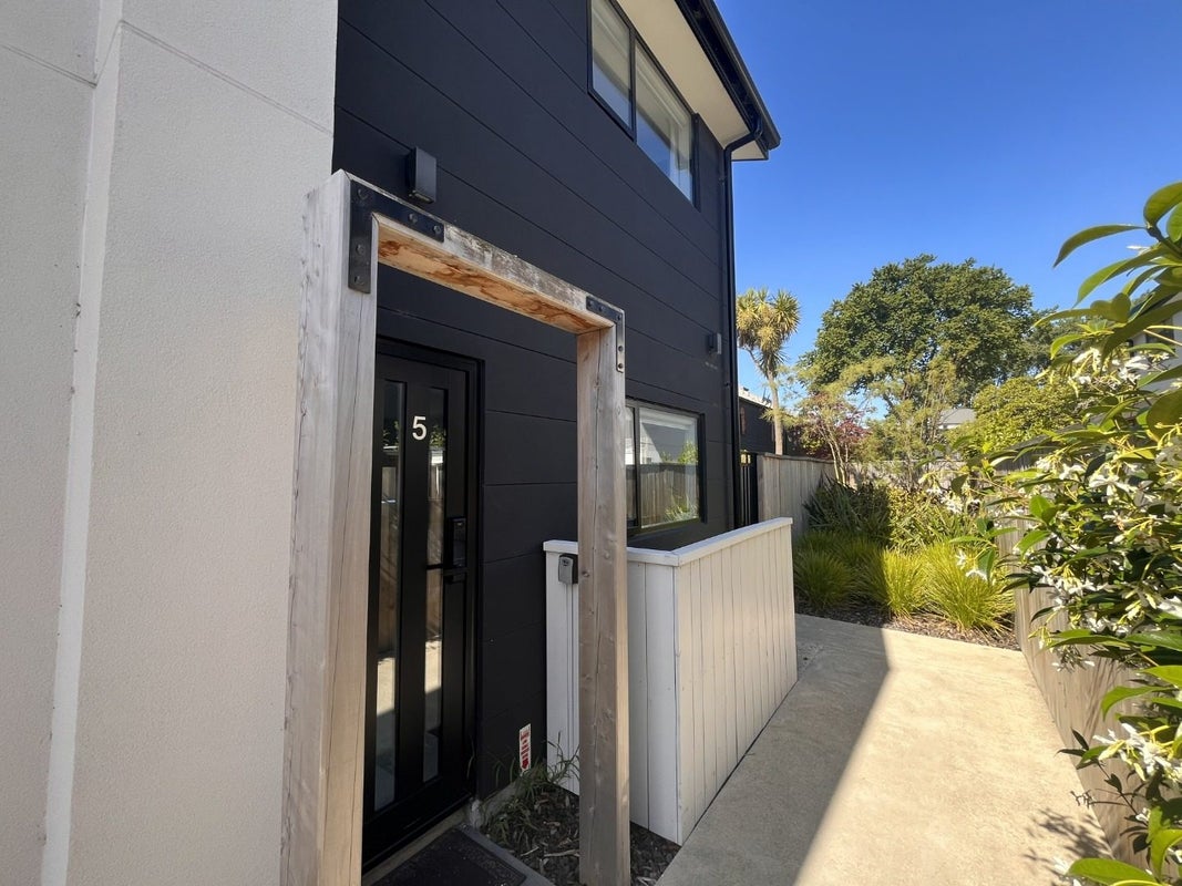 5/246 Manchester Street, Christchurch Central, Christchurch - Carousel 1