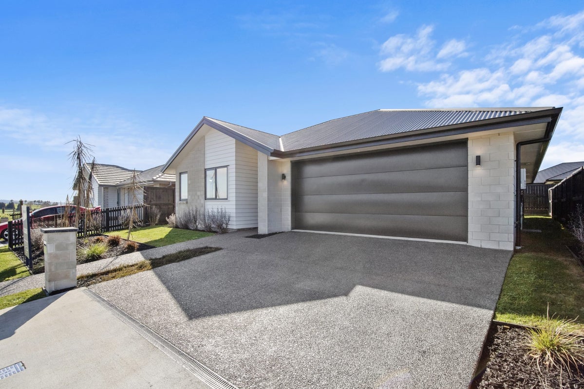 18 Harp Street, Morrinsville, Morrinsville - Carousel 1