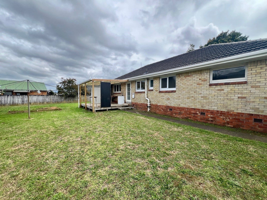 35 Esperanto Road, Papatoetoe, Auckland - Carousel 11