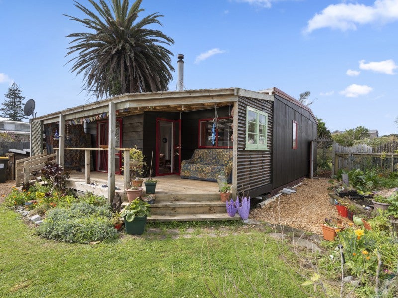 5 Health Camp Road, Otaki Beach, Otaki - Carousel 1