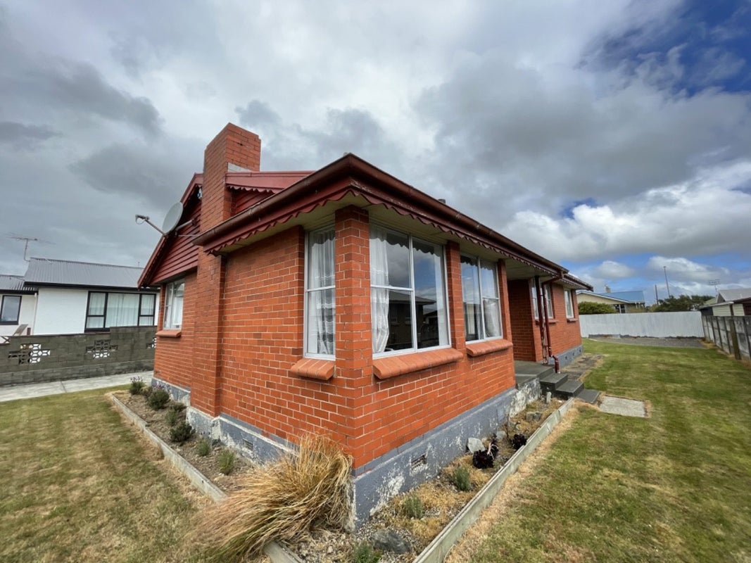 41 Kelso Crescent, Strathern, Invercargill - Carousel 1