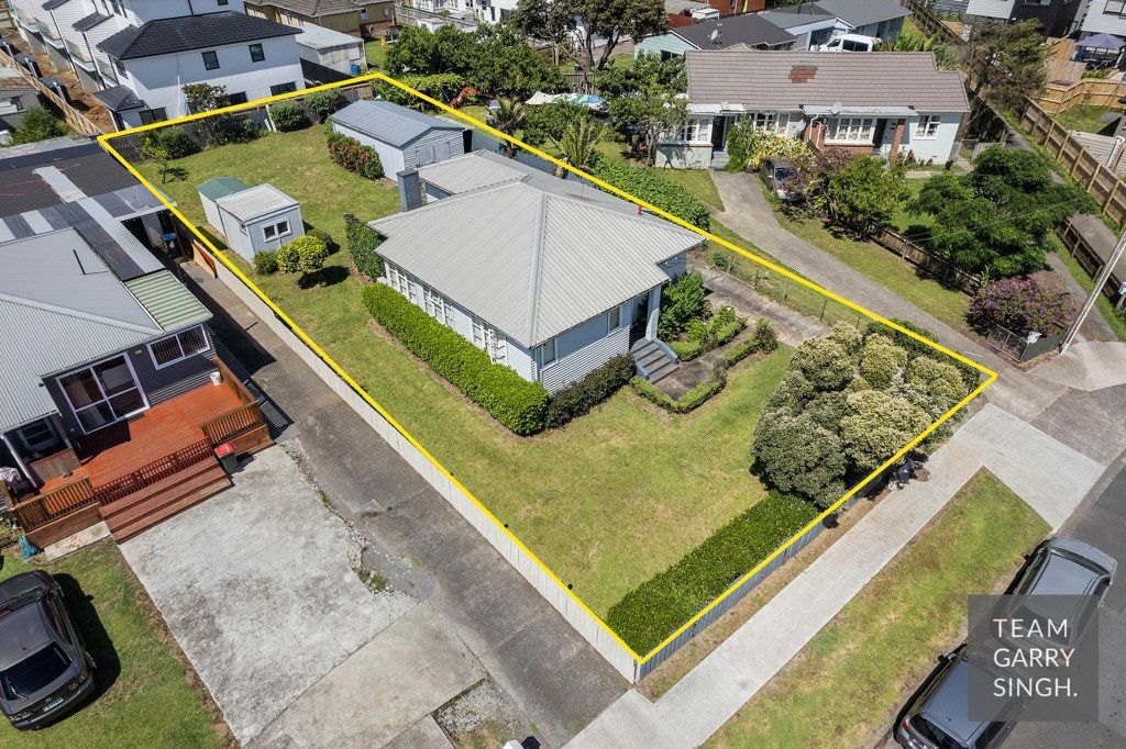 8 Mcgee Street, Otahuhu, Auckland - Carousel 1