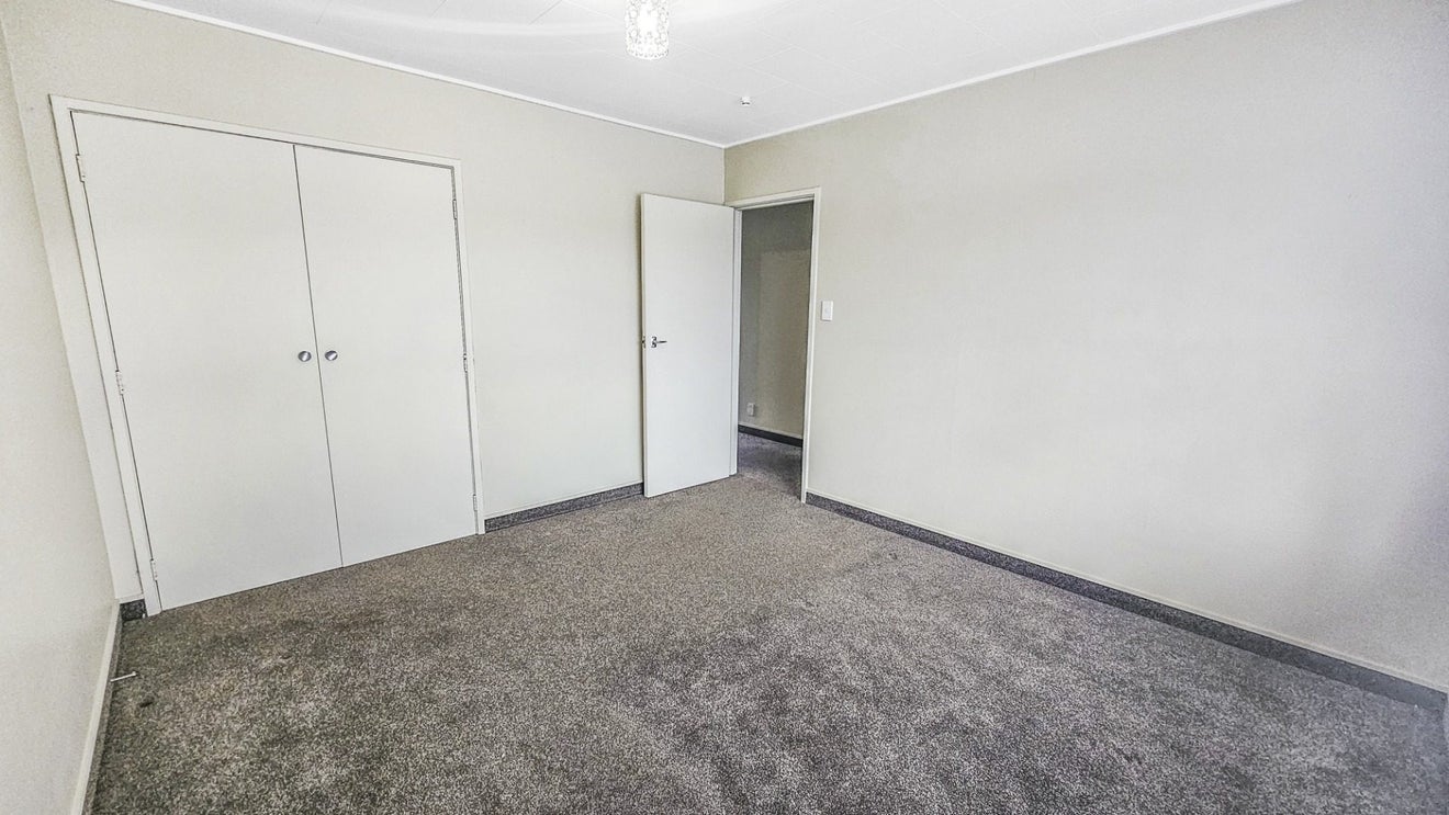 3/102 Frimley Avenue, Frimley, Hastings - Carousel 19