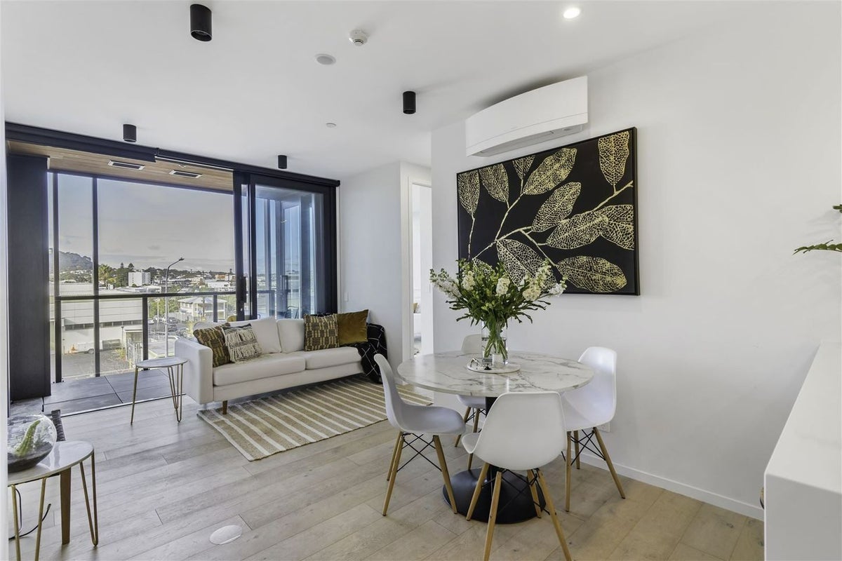 202/199 Great North Road, Grey Lynn, Auckland - Carousel 1