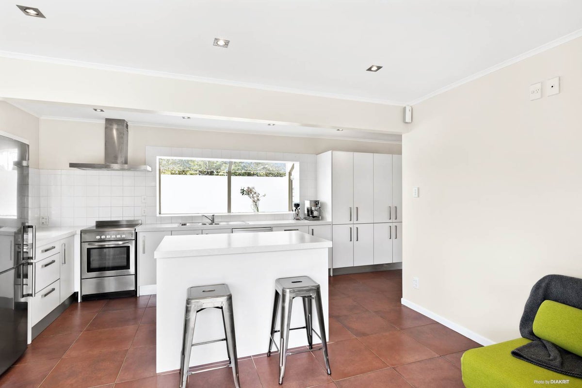 166A West Tamaki Road, Glen Innes, Auckland - Carousel 2