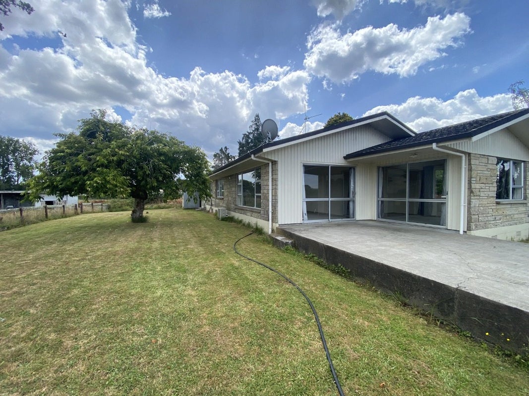 689 Te Kowhai Road, Te Kowhai, Hamilton - Carousel 12