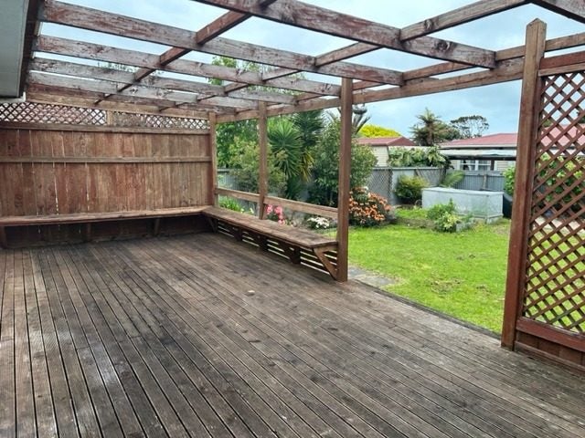 11 Dittmer Street, Otaki - Carousel 20