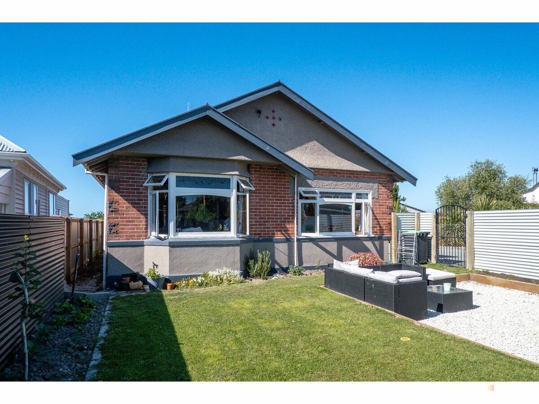15 James Street, Kensington, Timaru - Carousel 1
