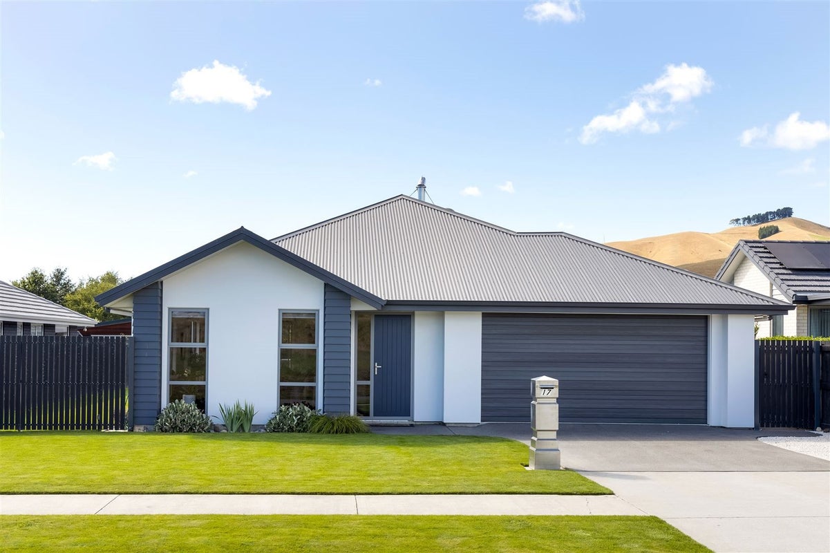 17 Turnbull Drive, Witherlea, Blenheim - Carousel 1