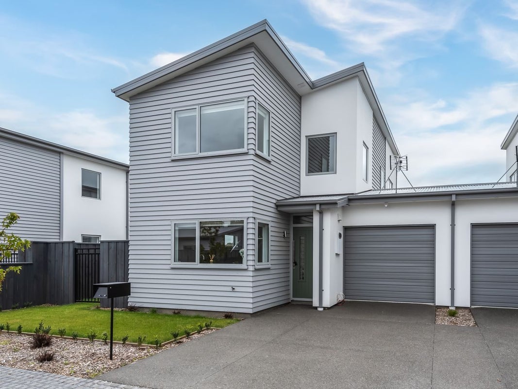 9 Kakapo Lane, Redwood, Christchurch - Carousel 1