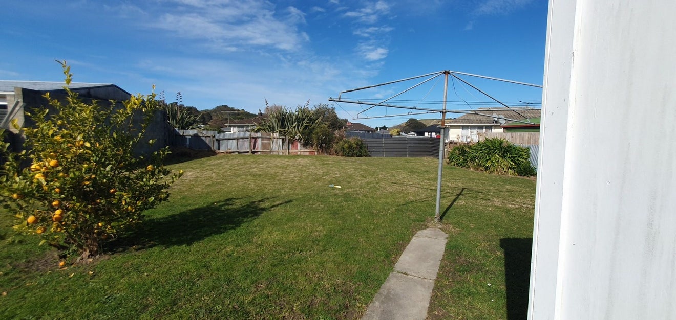 40 Dalton Street, Outer Kaiti, Gisborne - Carousel 11
