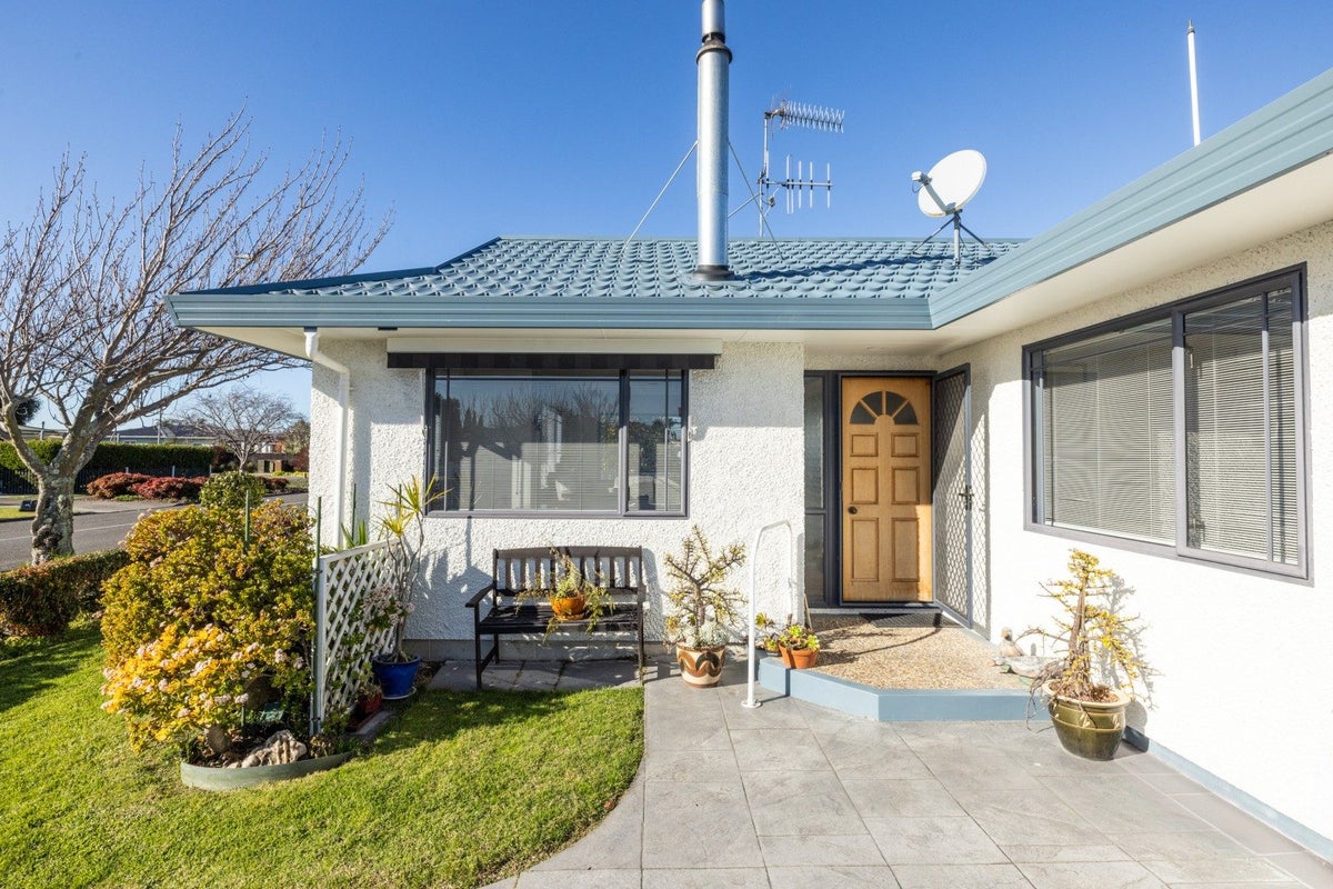 21B Elbourne Street, Taradale, Napier - Carousel 13