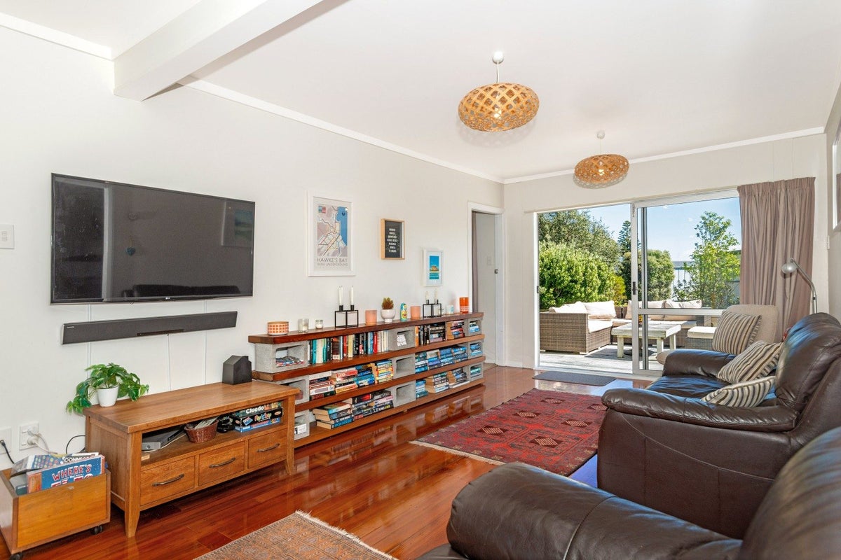 15B Ratau Street, Mahia - Carousel 1