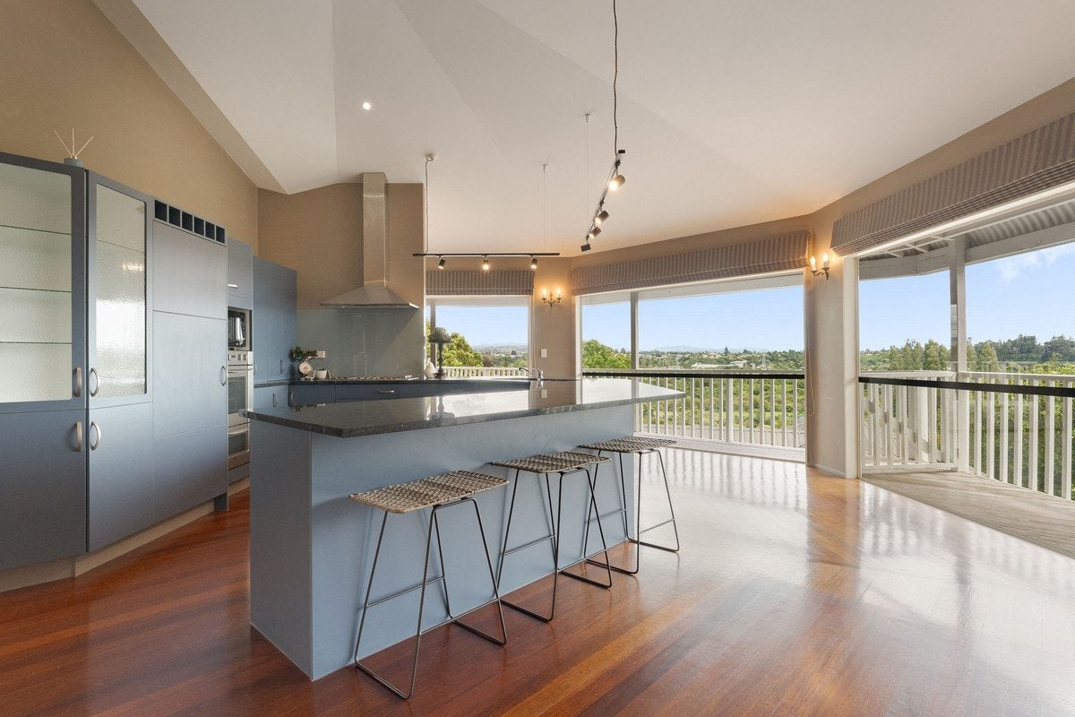 1 Greenstone Way, Hairini, Tauranga - Carousel 2
