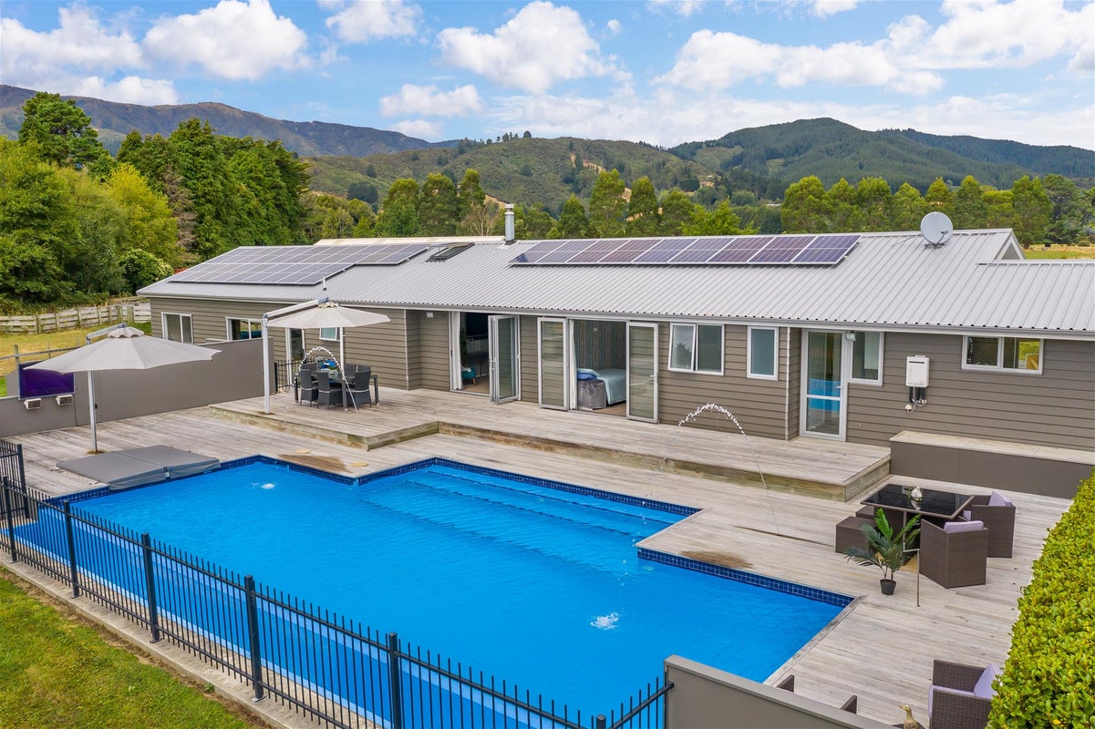 183 Mangaroa Valley Road, Mangaroa, Upper Hutt - Carousel 1