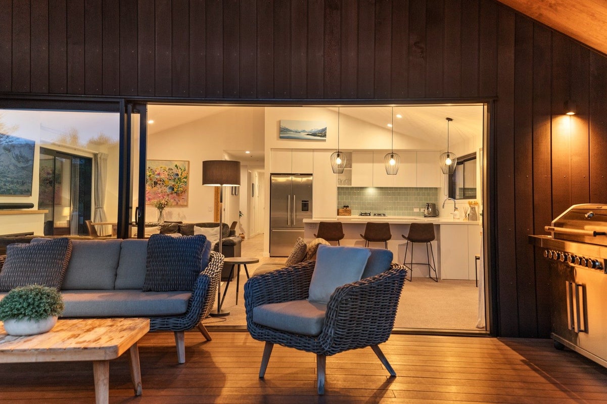 39 Jacks Point Rise, Jacks Point, Queenstown - Carousel 2
