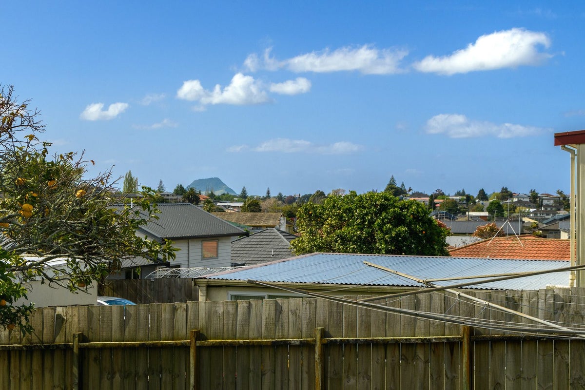 85 Pooles Road, Greerton, Tauranga - Carousel 18