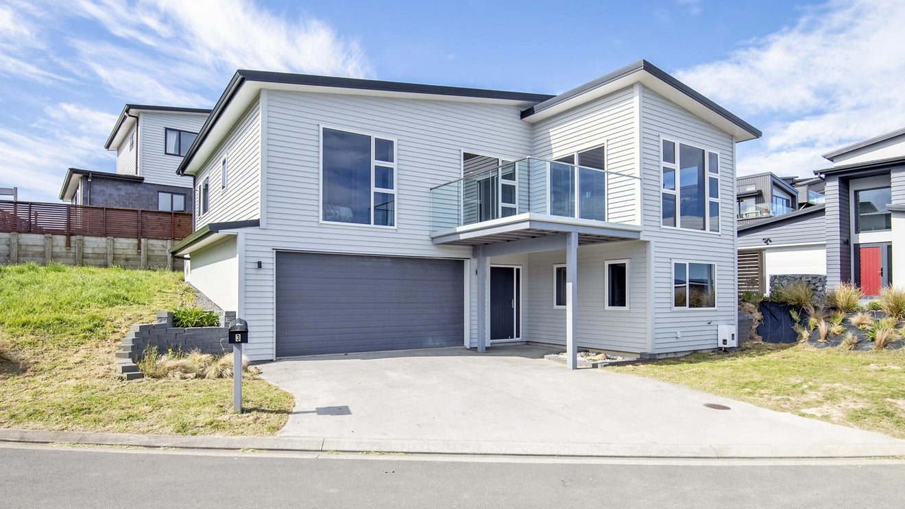 3 Cessna Way, Newlands, Wellington - Carousel 1
