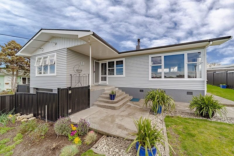 4 Albert Street, Waipukurau, Waipukurau - Carousel 1