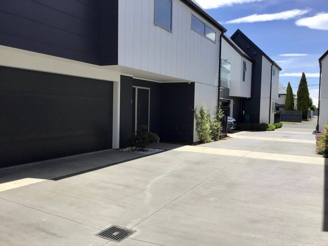 2/108 Edgeware Road, St Albans, Christchurch - Carousel 15