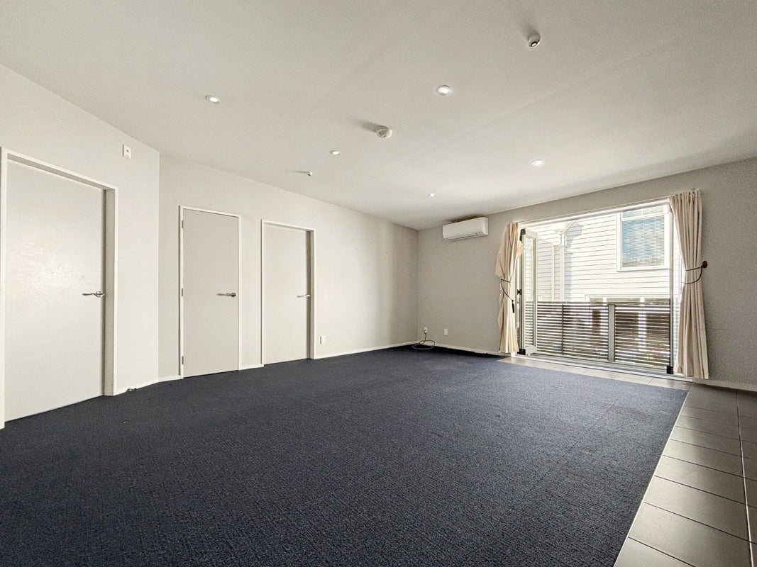 6/35 Home Street, Mount Victoria, Wellington - Carousel 2