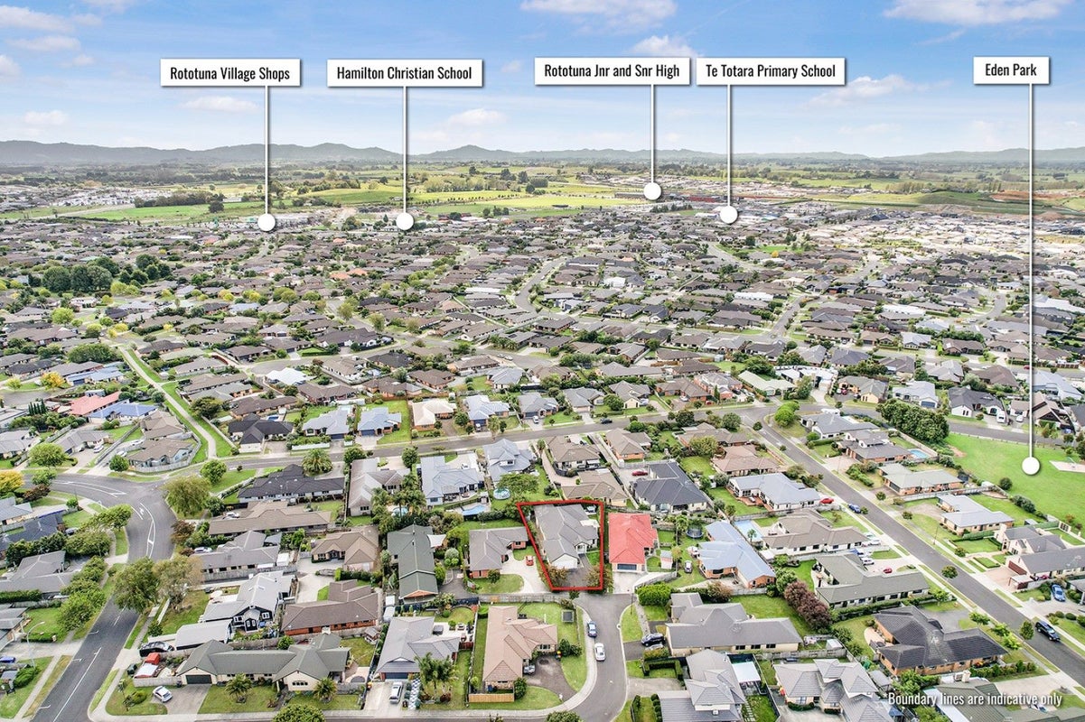 11 Carisbrook Place, Rototuna North, Hamilton - Carousel 23