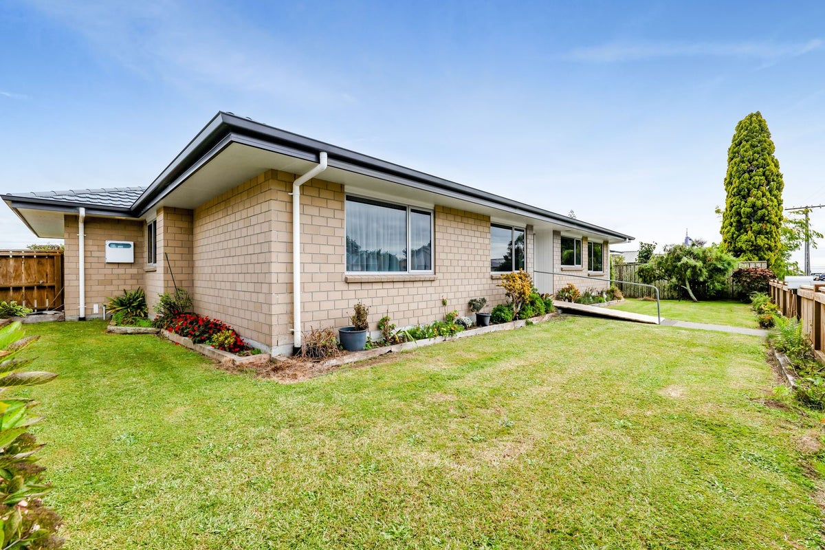 62 Cutfield Street, Inglewood, Inglewood - Carousel 1