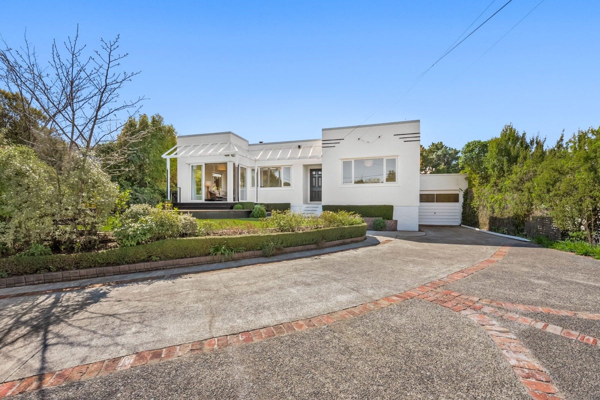 48 Gurney Road, Kelson, Lower Hutt, Wellington - Carousel 1