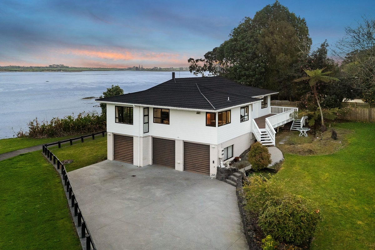 23 Hoylake Place, Wattle Downs, Auckland - Carousel 20
