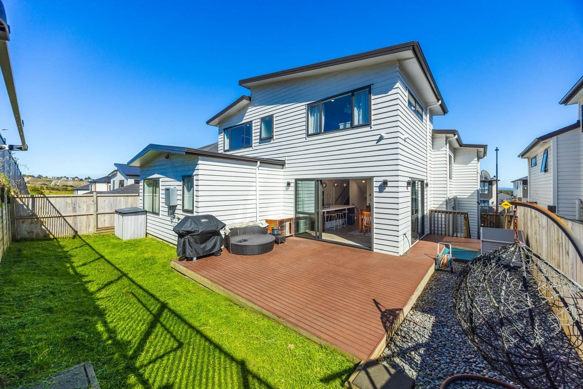 18 Barley Road, Flat Bush, Auckland - Carousel 2