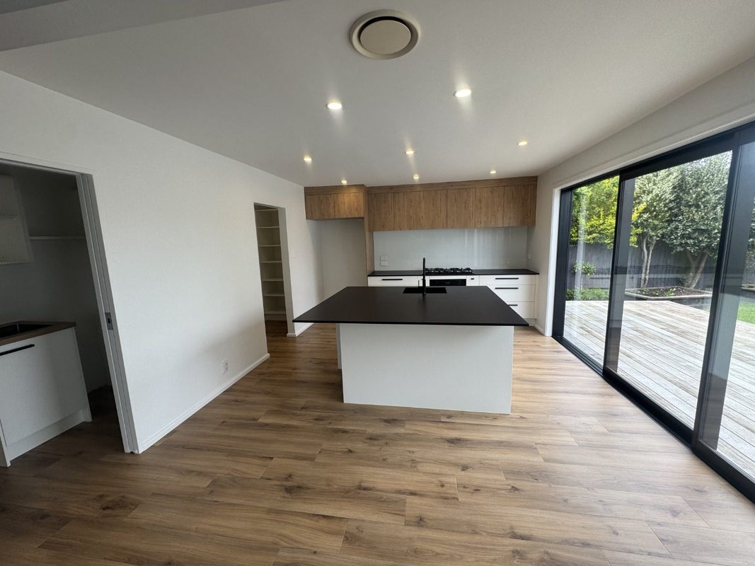 133 Kendal Avenue, Burnside, Christchurch - Carousel 2