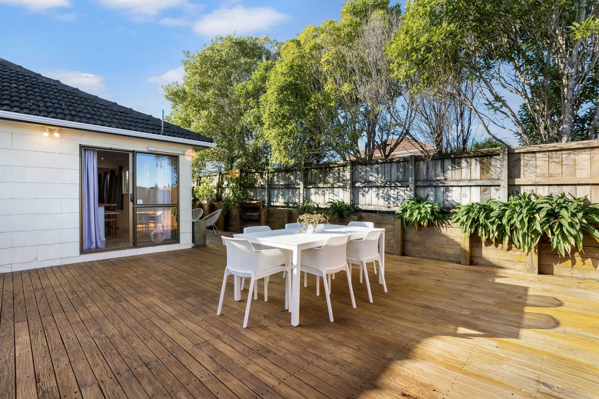 56 Savoy Road, Glen Eden, Auckland - Carousel 1