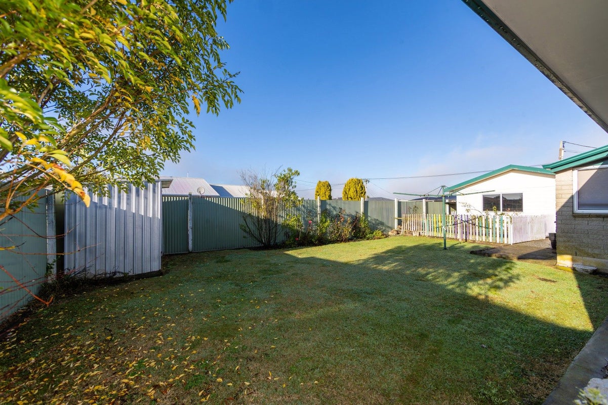 427 Southland Place, Raureka, Hastings - Carousel 17